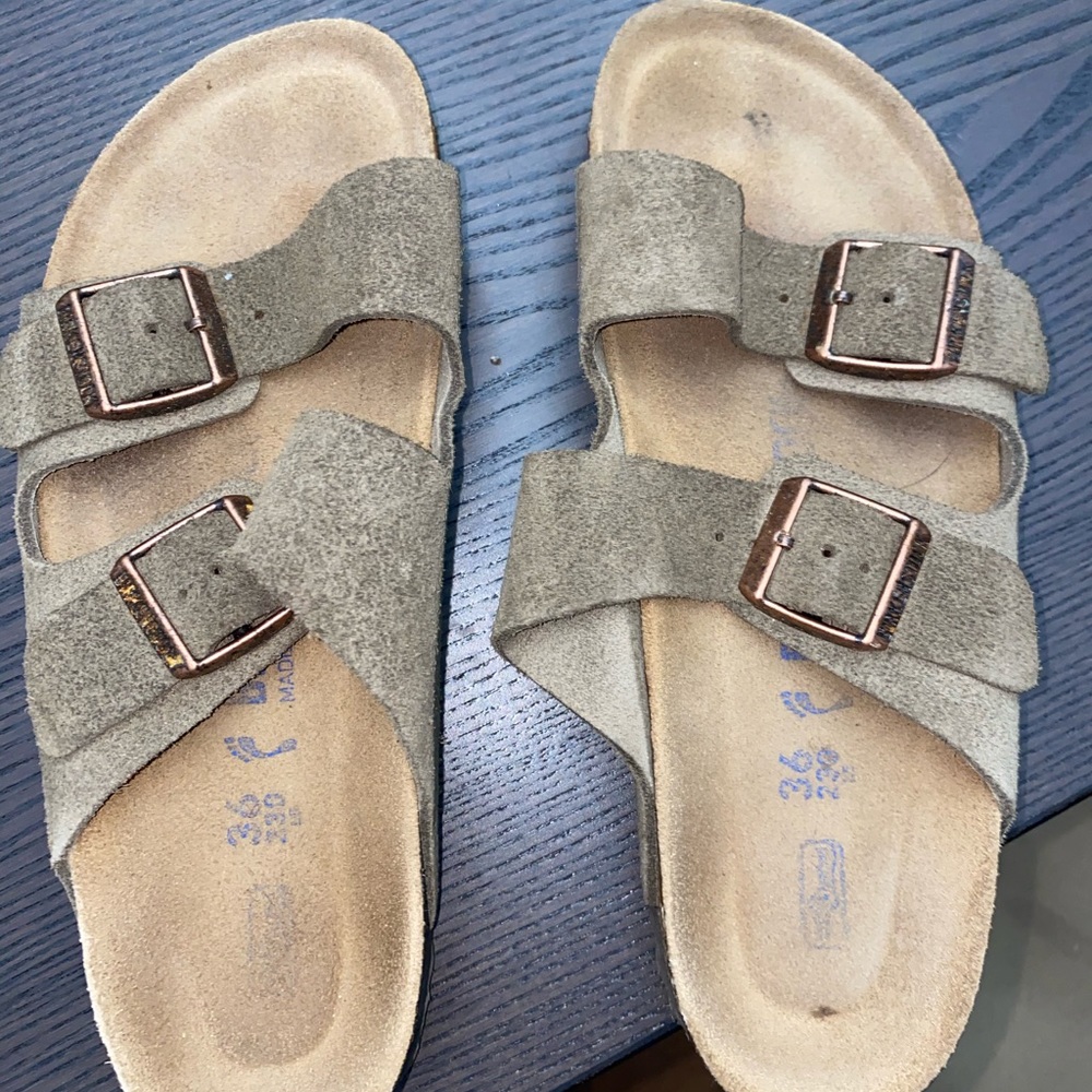 Birkenstock size 36 suede tan (pair)